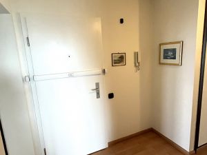 Wohnungseingangstür