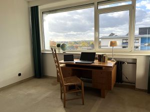 Raum 2 - z.Bsp. Arbeitszimmer